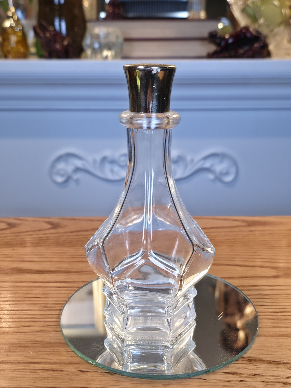 Vintage Avon Clear Glass Decanter Bottle Gold Tone Stopper Cap Cruet
